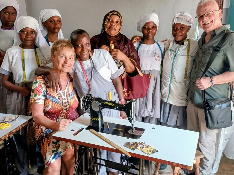 Besuch in der Nähschule
