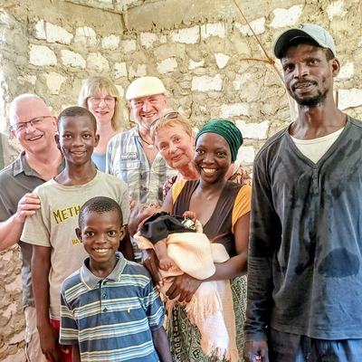 So haben wir wieder eine Familie glücklich gemacht- Danke an alle Sponsoren/ Pateneltern!