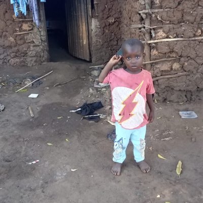 Besuch Armer Kinder - Neues Patenkind