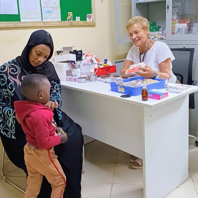 Ein Arbeitstag mit Dr. Wafula im WT Med. Centre